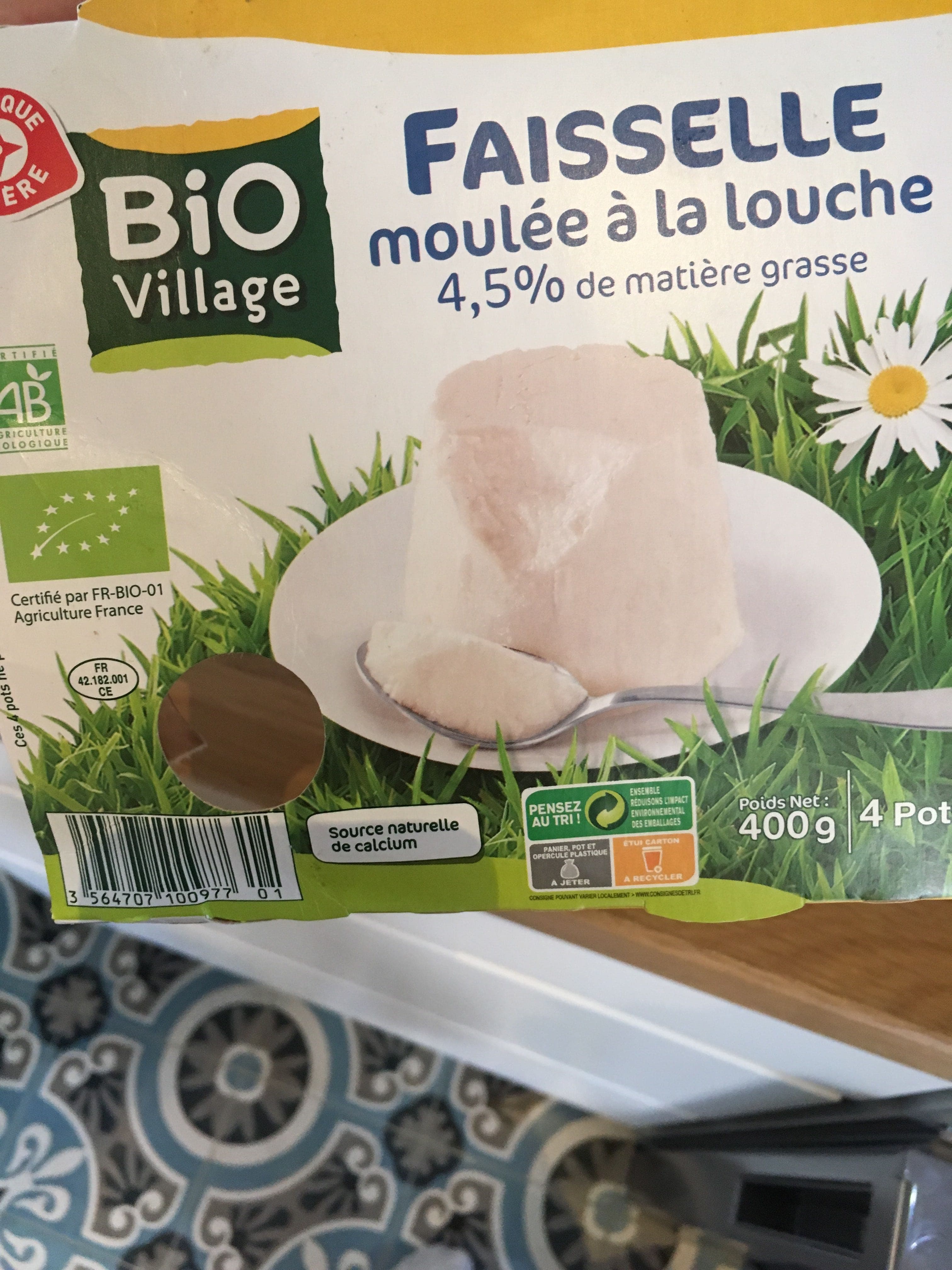 Bio Village Faisselle bio 4,5 % Mat. Gr. packshot