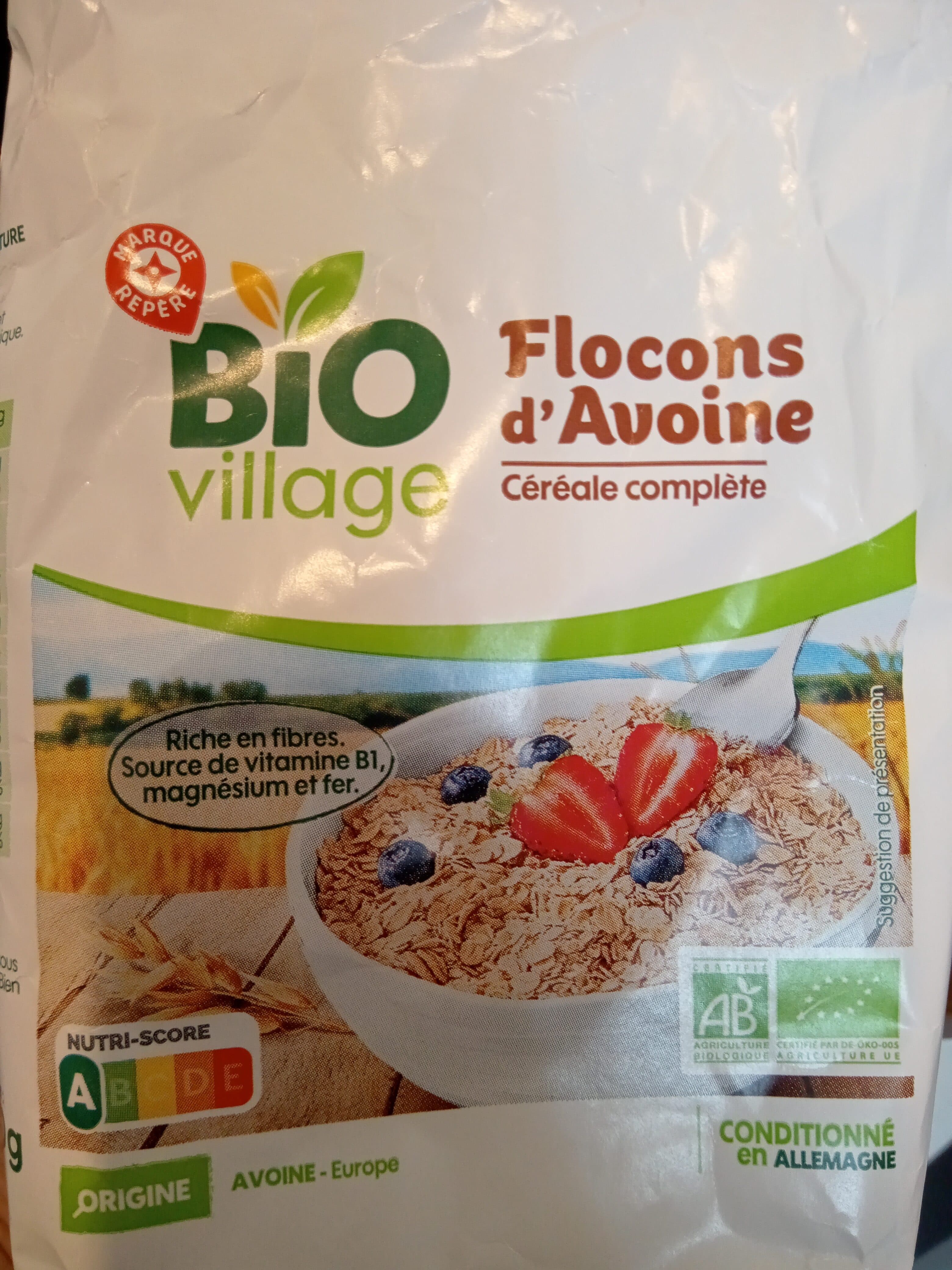 Bio Village Flocons d'Avoine packshot