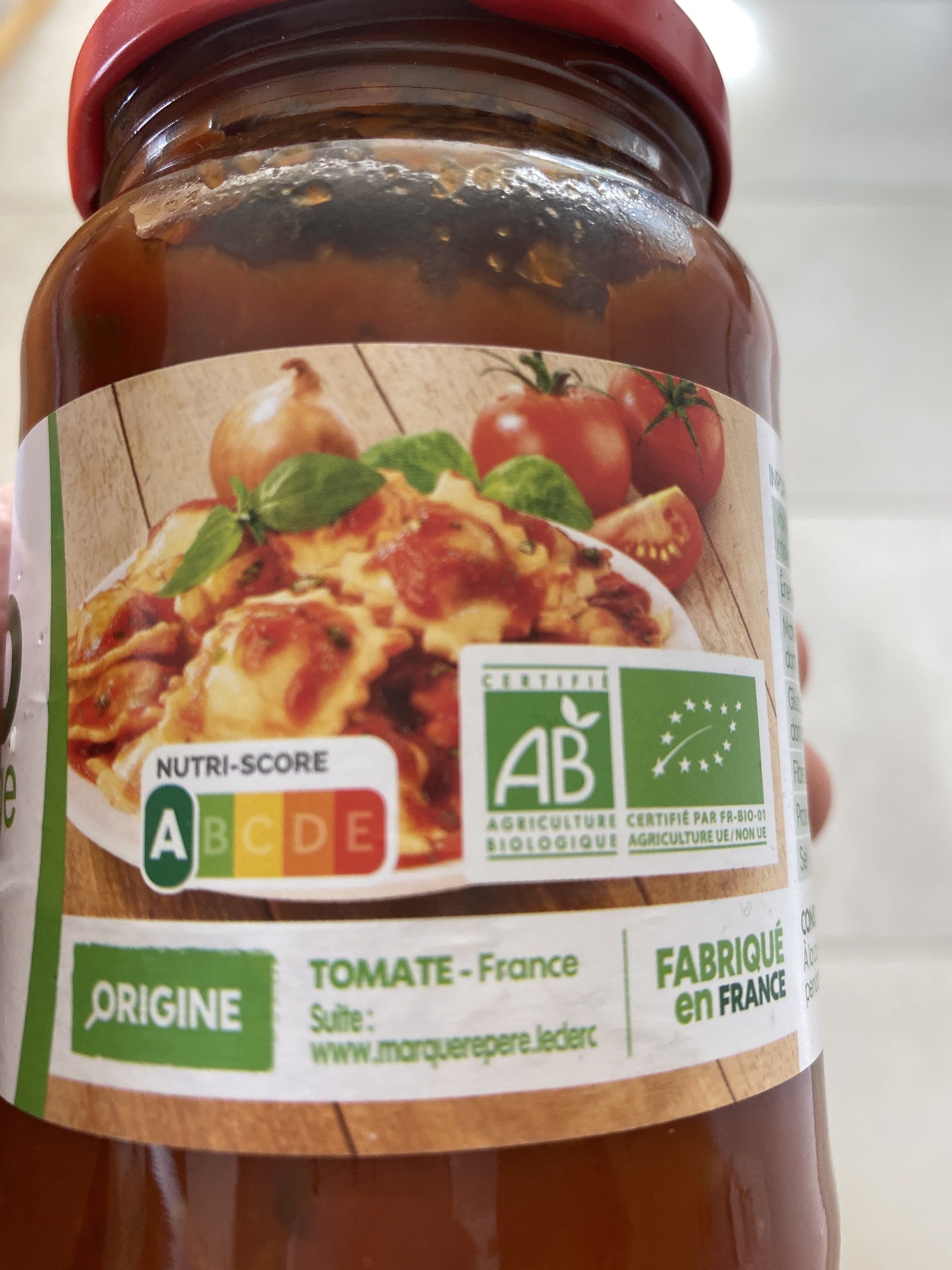 Bio Village Sauce tomate basilic packshot