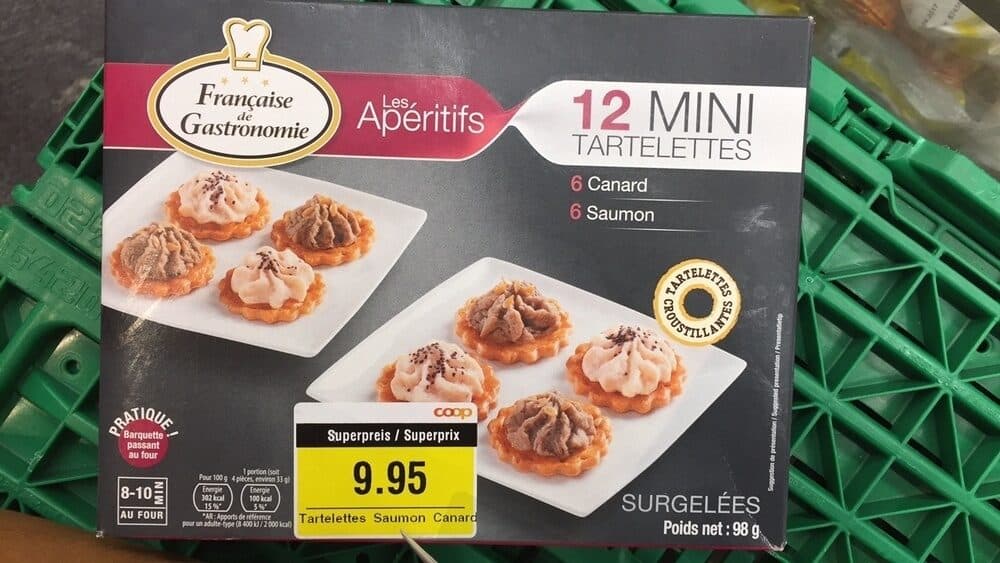Française de Gastronomie Française de Gastronomie Les Apéritif Mini Tartelettes Canard - Saumon packshot