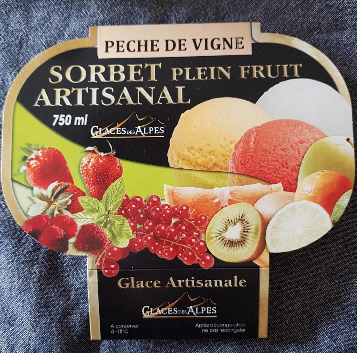 Glaces Des Alpes Sorbet pêche de vigne packshot