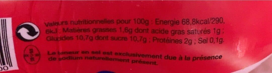 Yoplait Yop fraise packshot