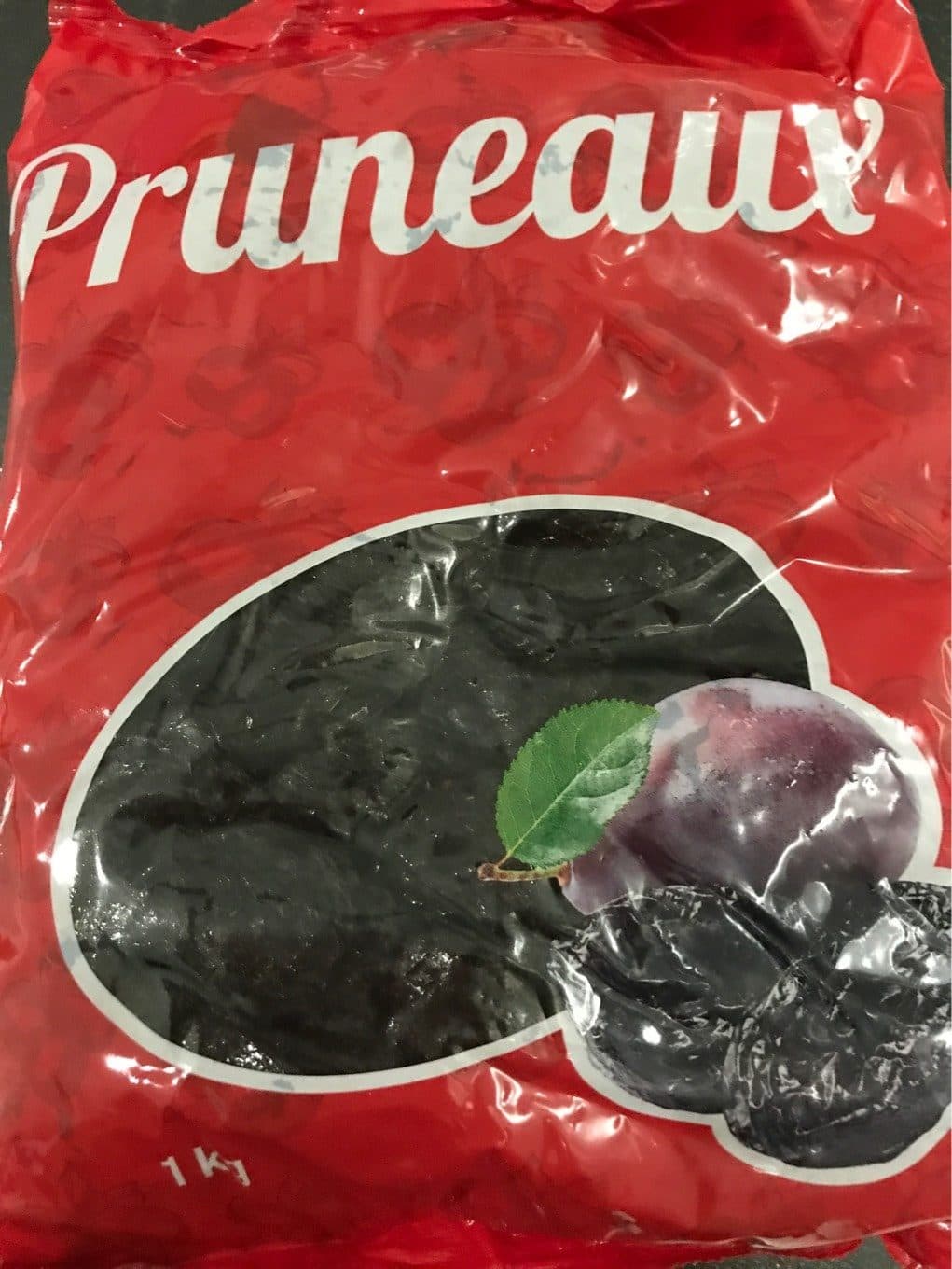 Grand Frais Pruneaux packshot