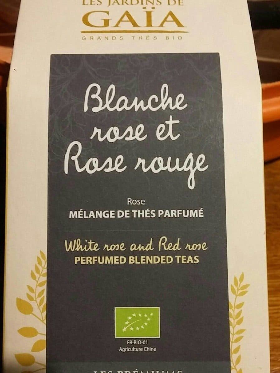 Les Jardins de Gaïa Mélange de thés parfumés blanche rose et rose rouge packshot
