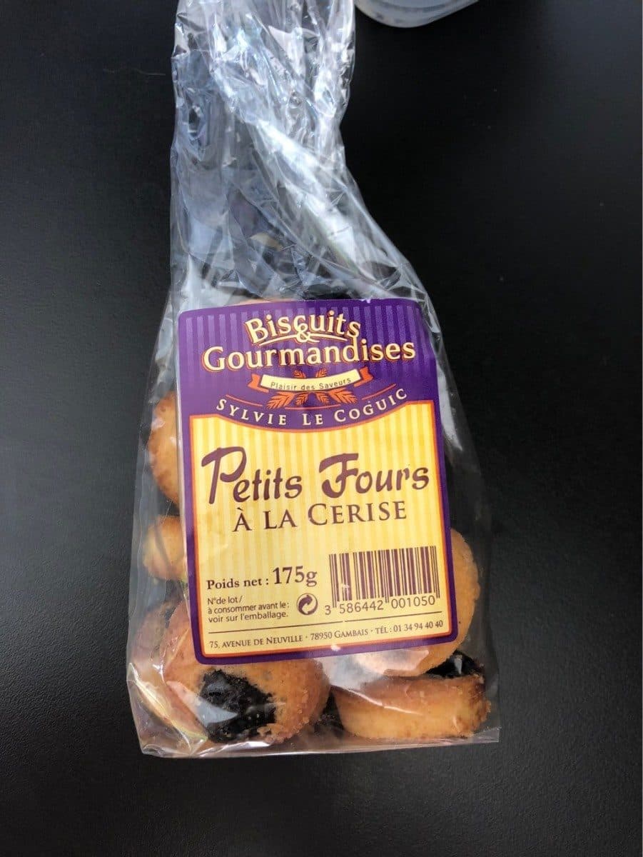 Open Food Facts Petit fours a la cerise packshot