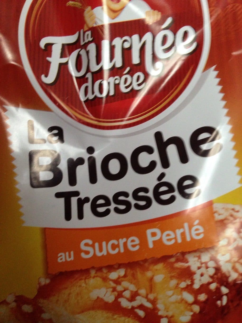 La Fournée Dorée La brioche tressée au sucre perlé packshot