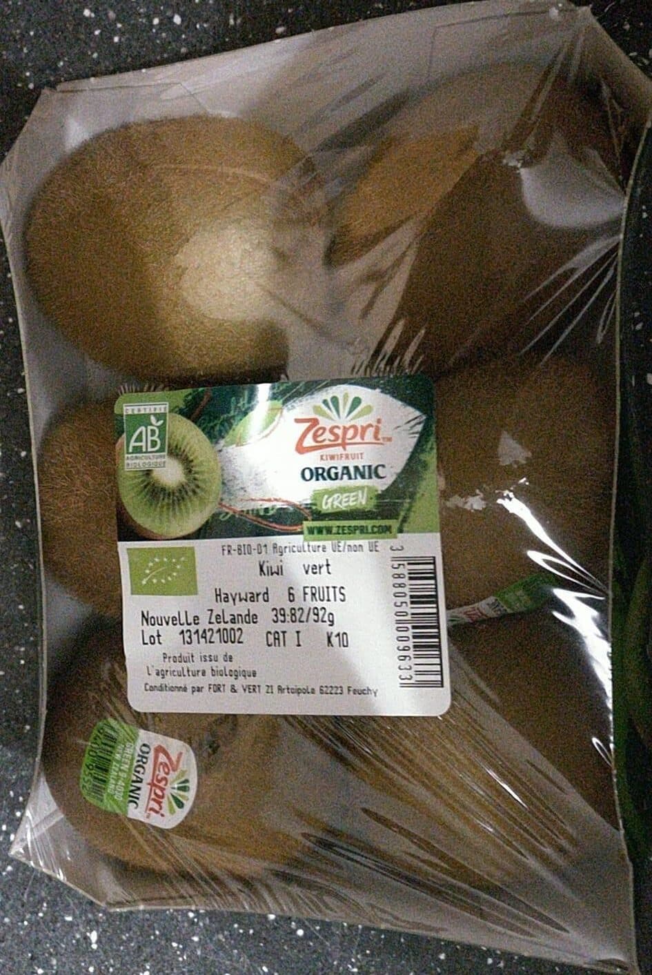 Zespri Kiwi organic packshot