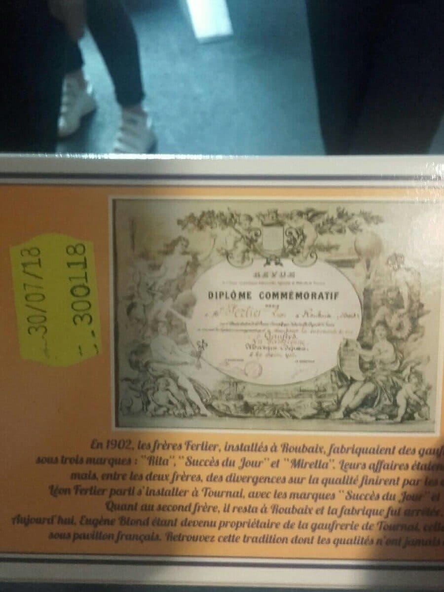 Eugène Blond Gaufres fourrées goût speculoos packshot