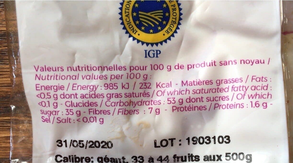 Monsieur de campagnac Pruneaux d'Agen entiers packshot