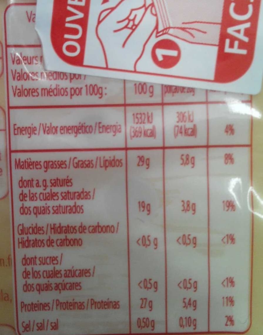 Auchan Emmental packshot