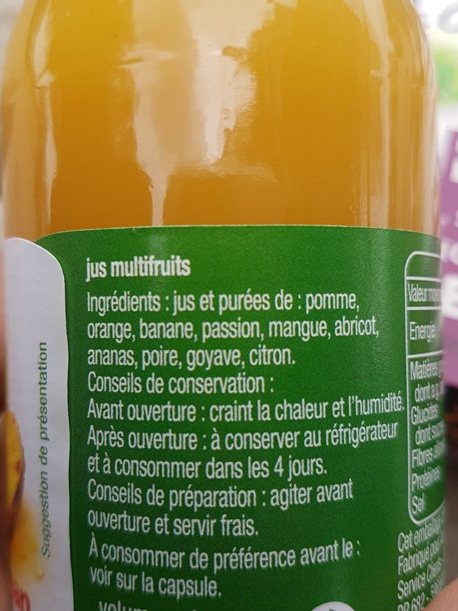 Auchan 100% Pur jus multifruitsSans sucres ajoutés** Comme tous les jus de fruits. Contient les sucres naturellement présents dans les fruits. packshot
