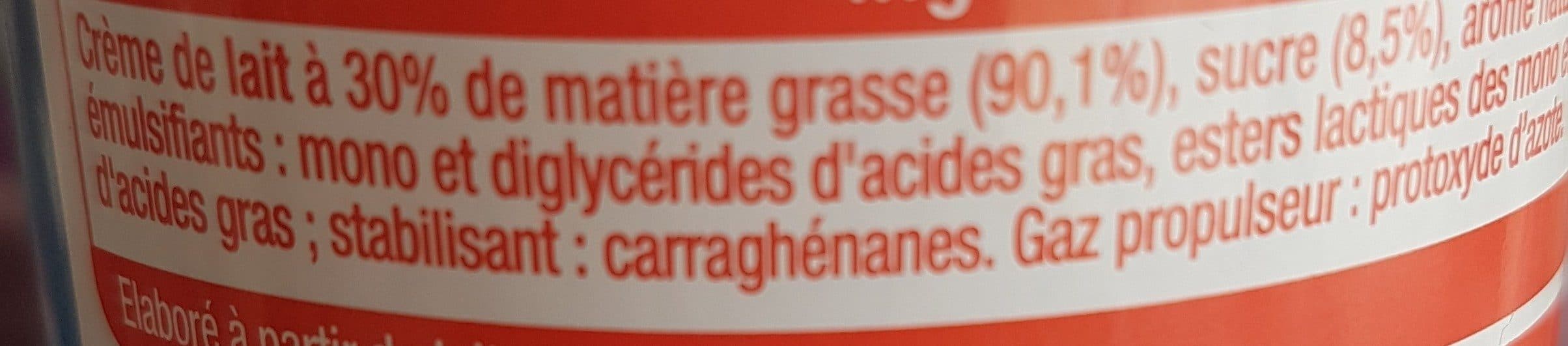 Auchan Crème SucréeEntièreSaveur Vanille packshot