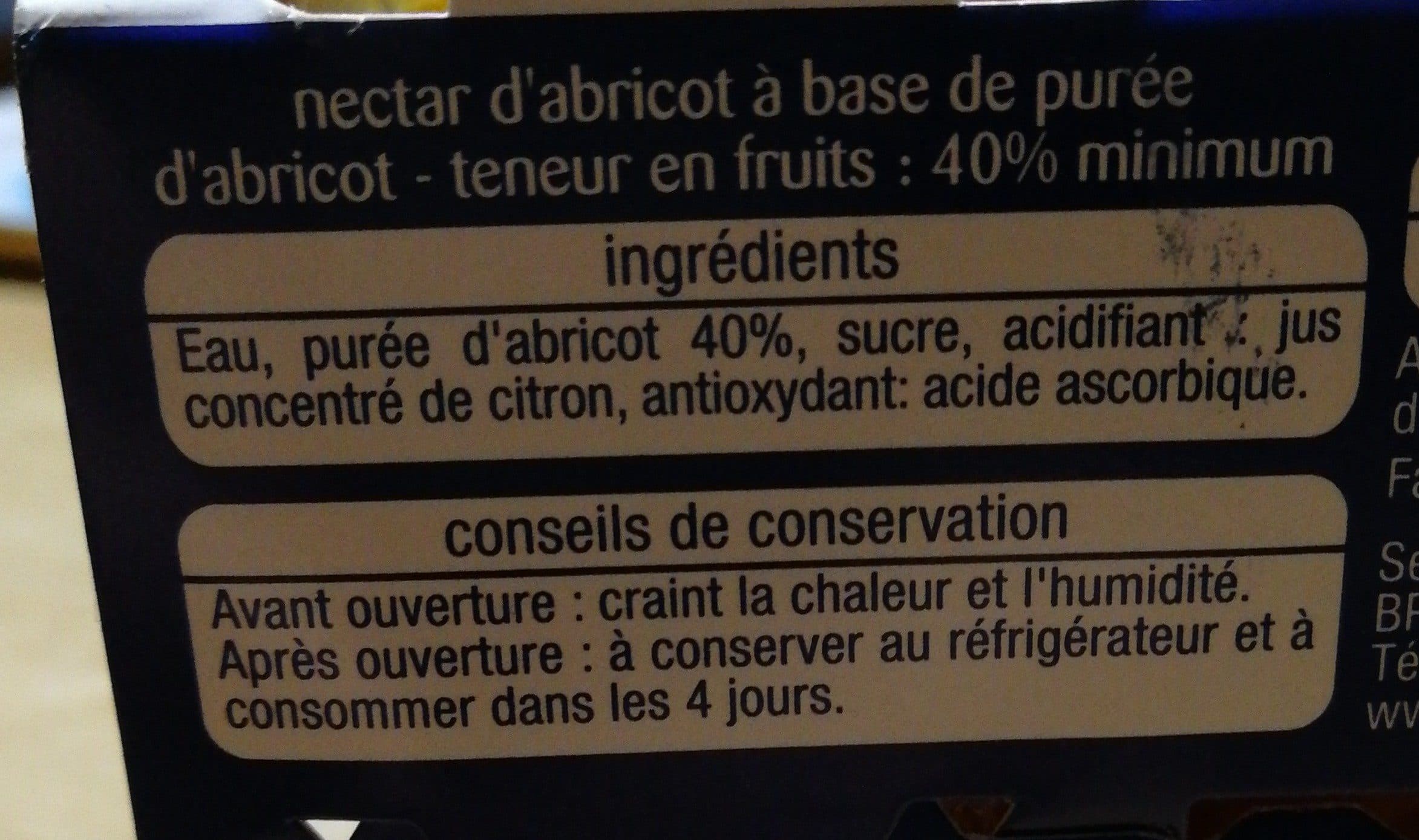 Auchan Nectar Abricotà base de puréeTeneur en fruits 40% minimum packshot