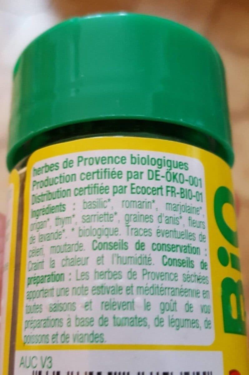 Auchan Herbes de Provence issues de l'agriculture biologique packshot