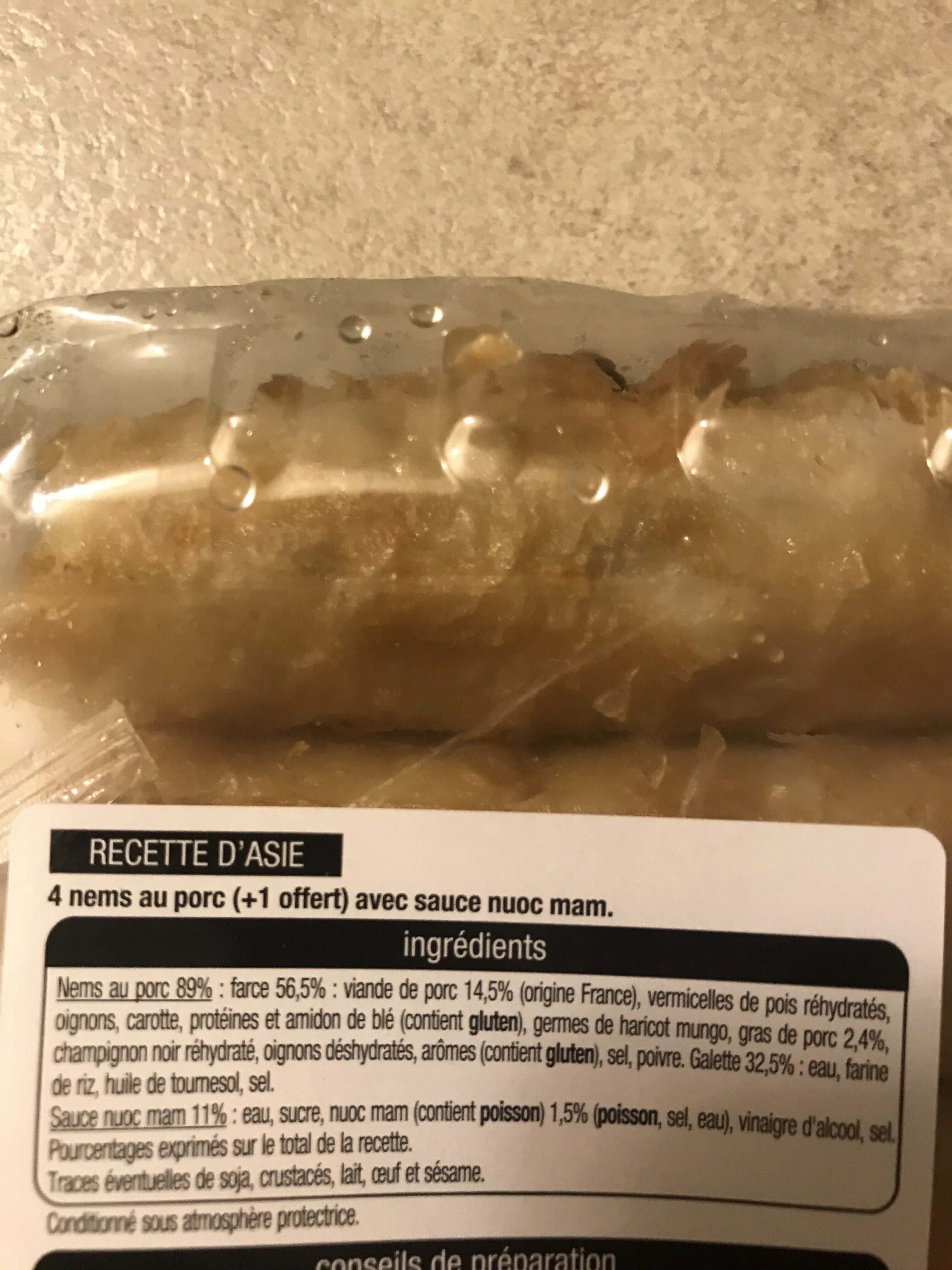 Auchan RECETTE D'ASIE4 nems au porc (+1 gratuit) avec sauce nuoc mamPICTO : 4 nems (+1 gratuit) + 2 sachets de sauce packshot
