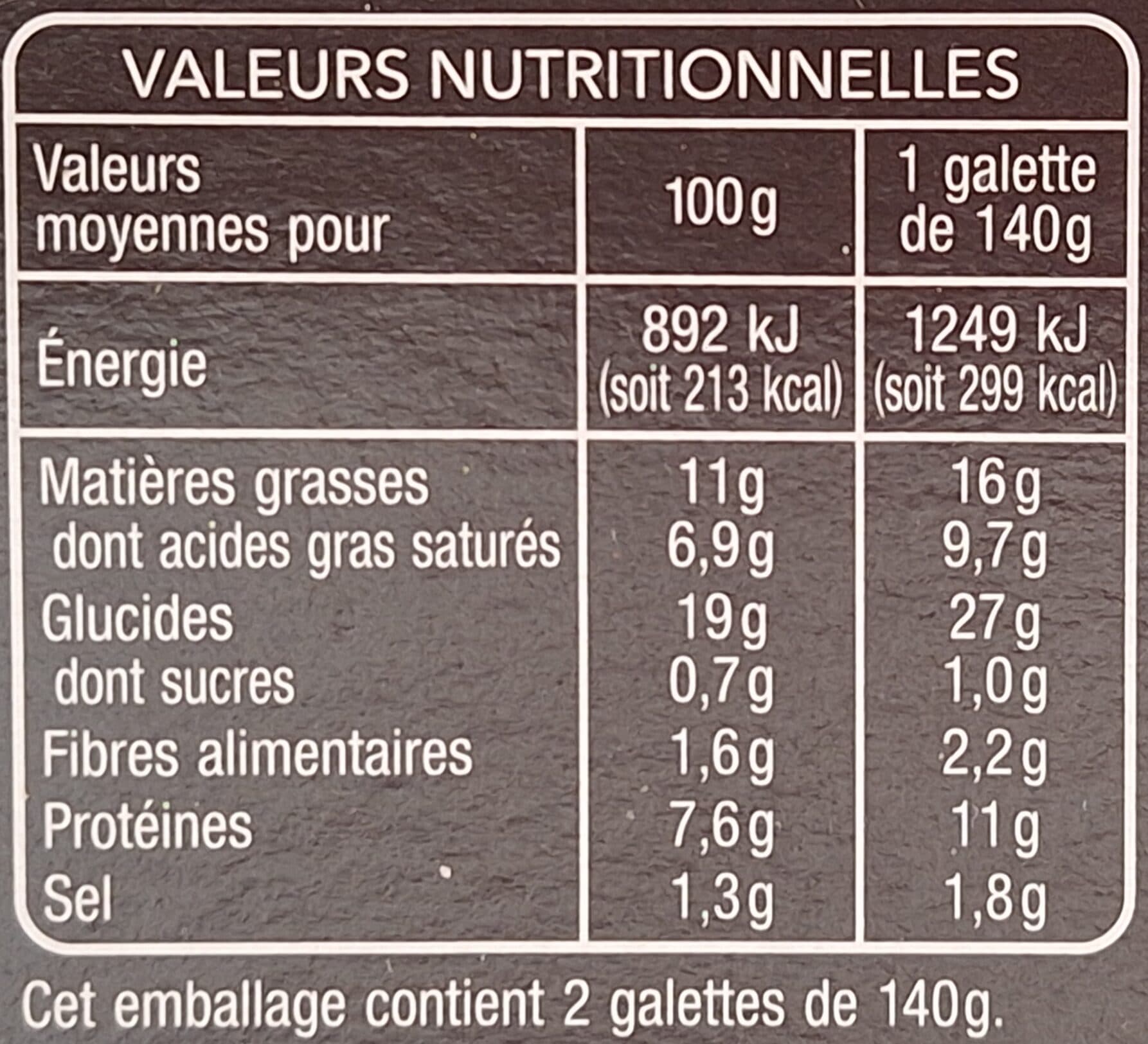 Auchan A table en côte d'Armorgalettes Bretonnes chèvre, lardons packshot