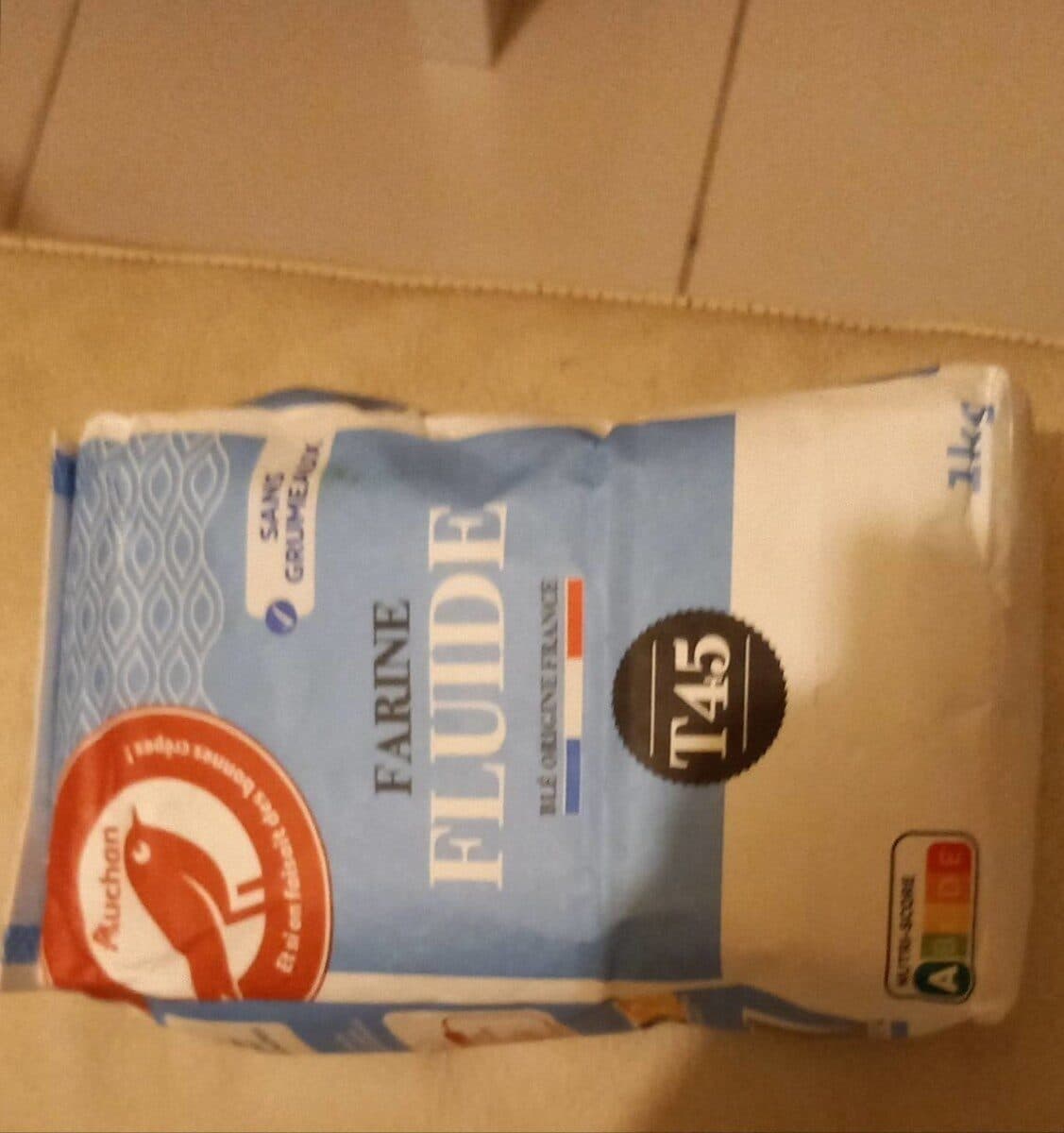 Auchan Farine de blé T45 fluide sans grumeaux packshot