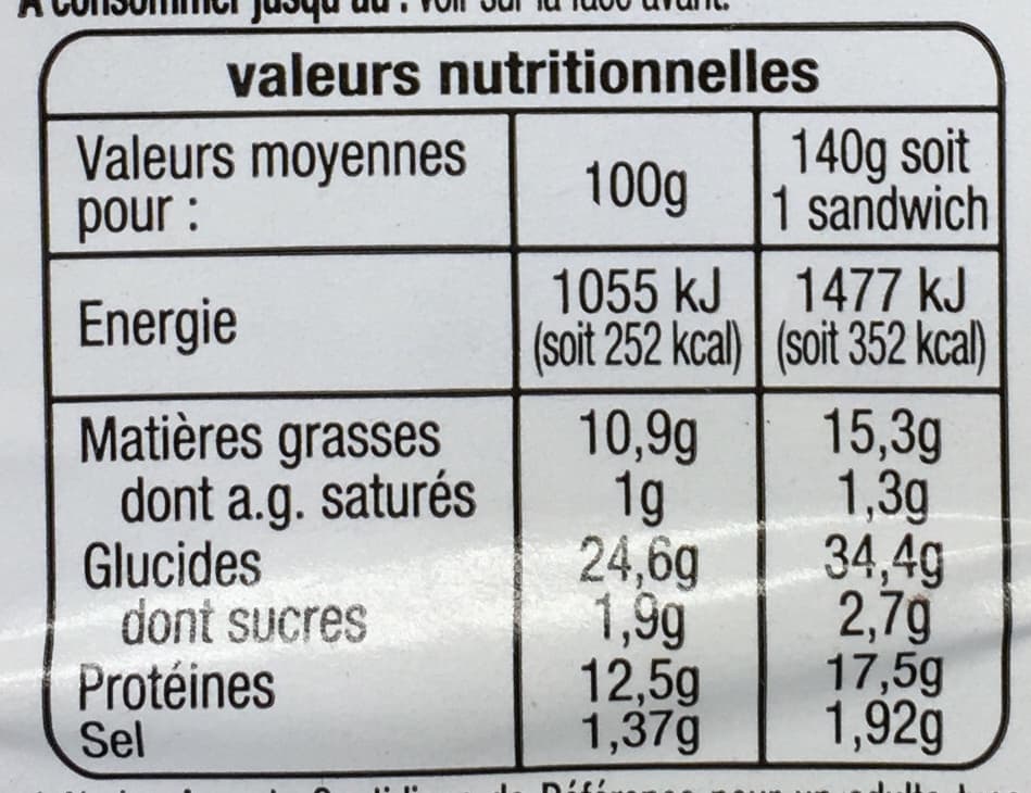 Auchan Pain de mie completPoulet rôtiMayonnaise packshot