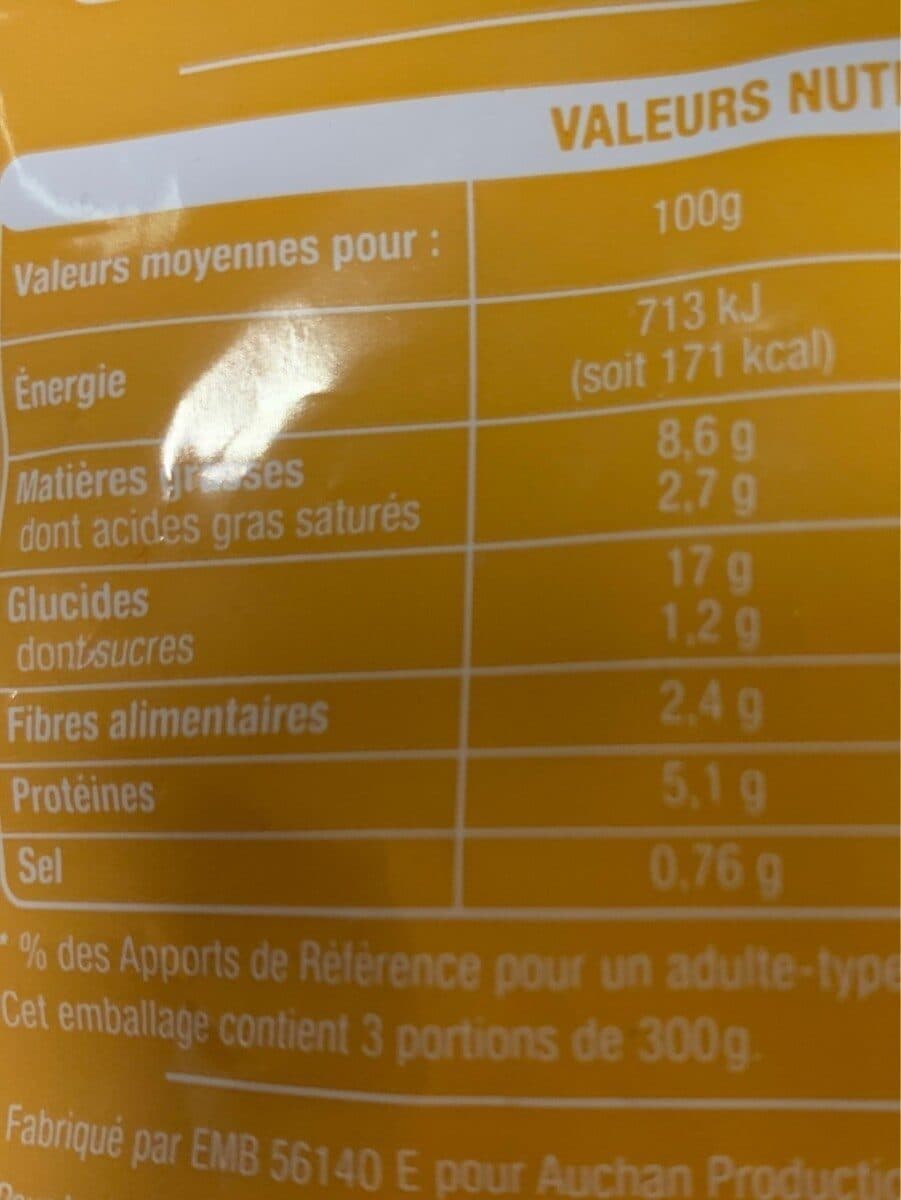 Auchan Poêlée franc-comtoise Pommes de terre, Comté, saucisses et lardons fumés packshot