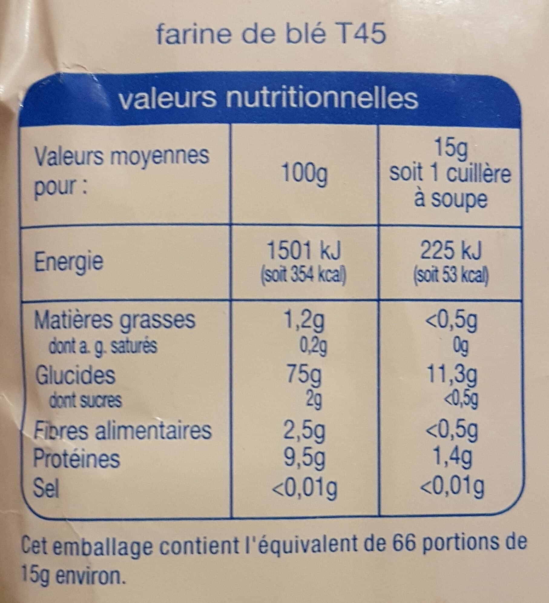 Auchan Farine de blé T45 fluide packshot