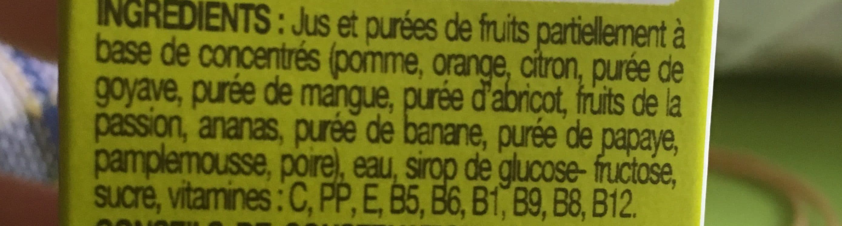 Auchan Nectar multifruits à base de concentrés. Teneur en fruits : 50 % minimum. packshot