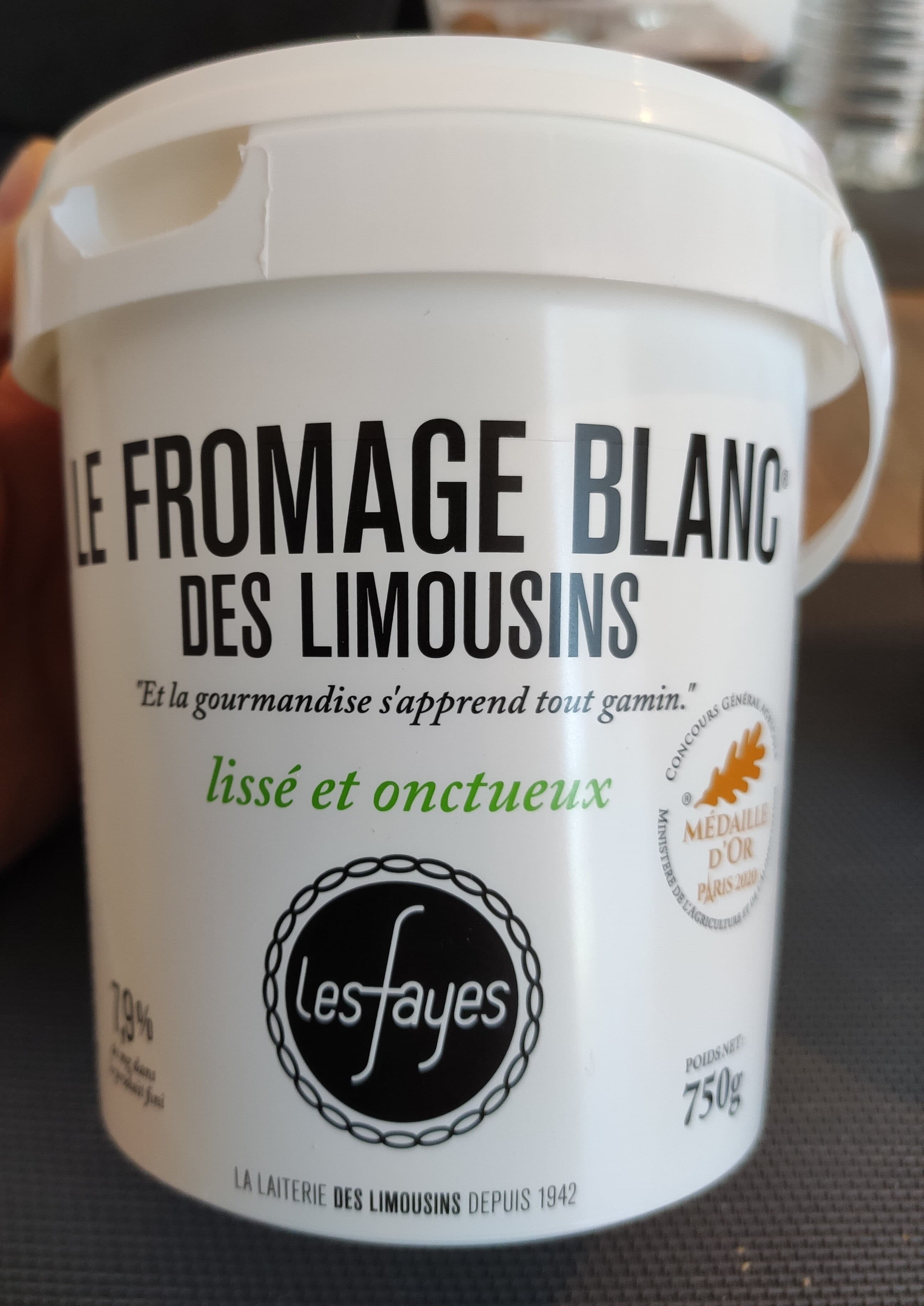 Laiterie Les Fayes Le fromage blanc des Limousins packshot