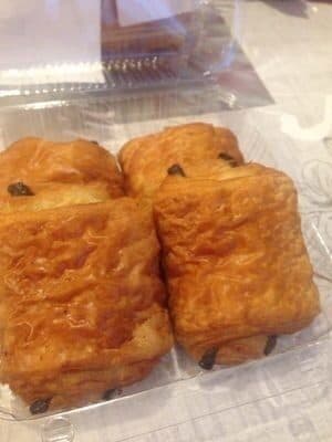 Casino Pain au Chocolat packshot