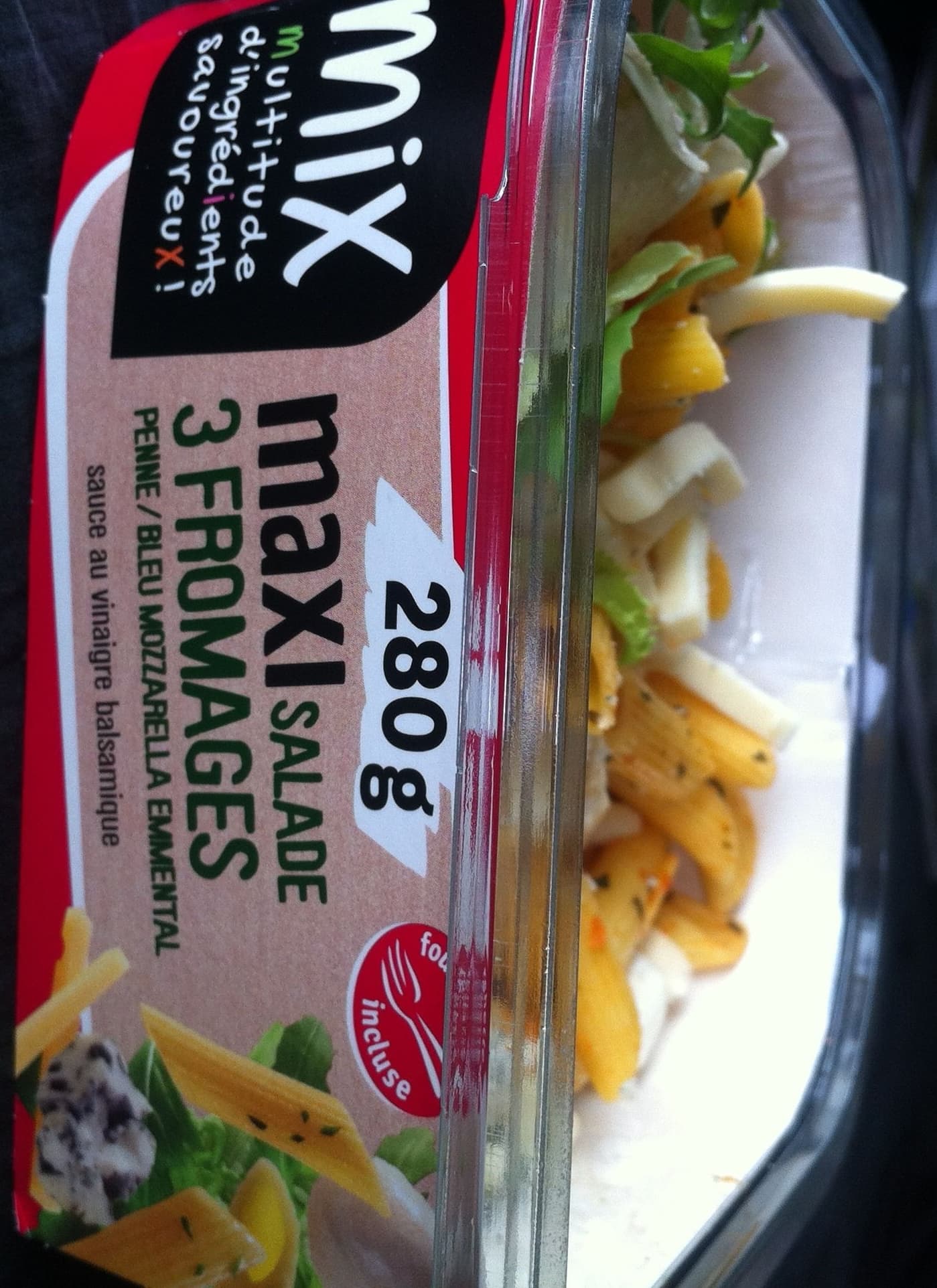 Mix Buffet Maxi salade 3 fromages - penne, bleu, mozarella, emmental packshot