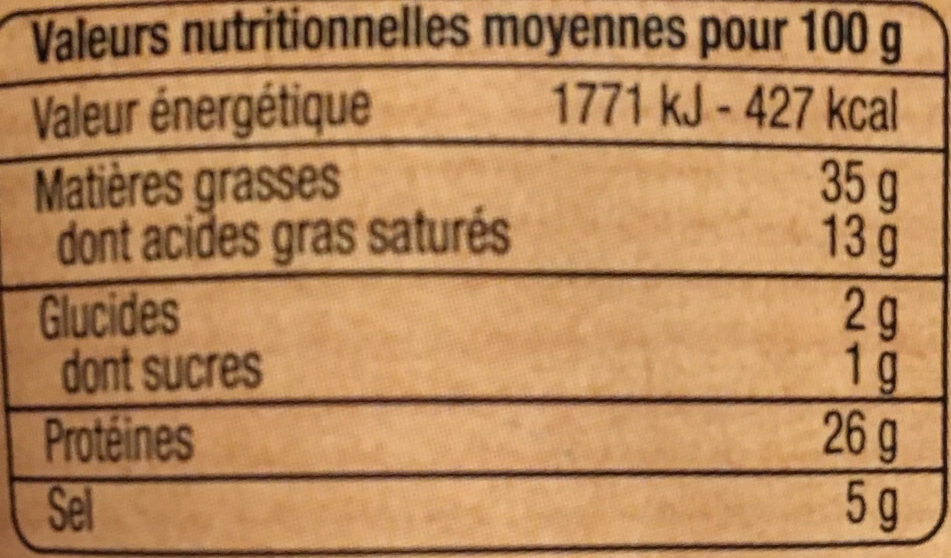 AUVERNOU Saucisson sec d’Auvergne packshot