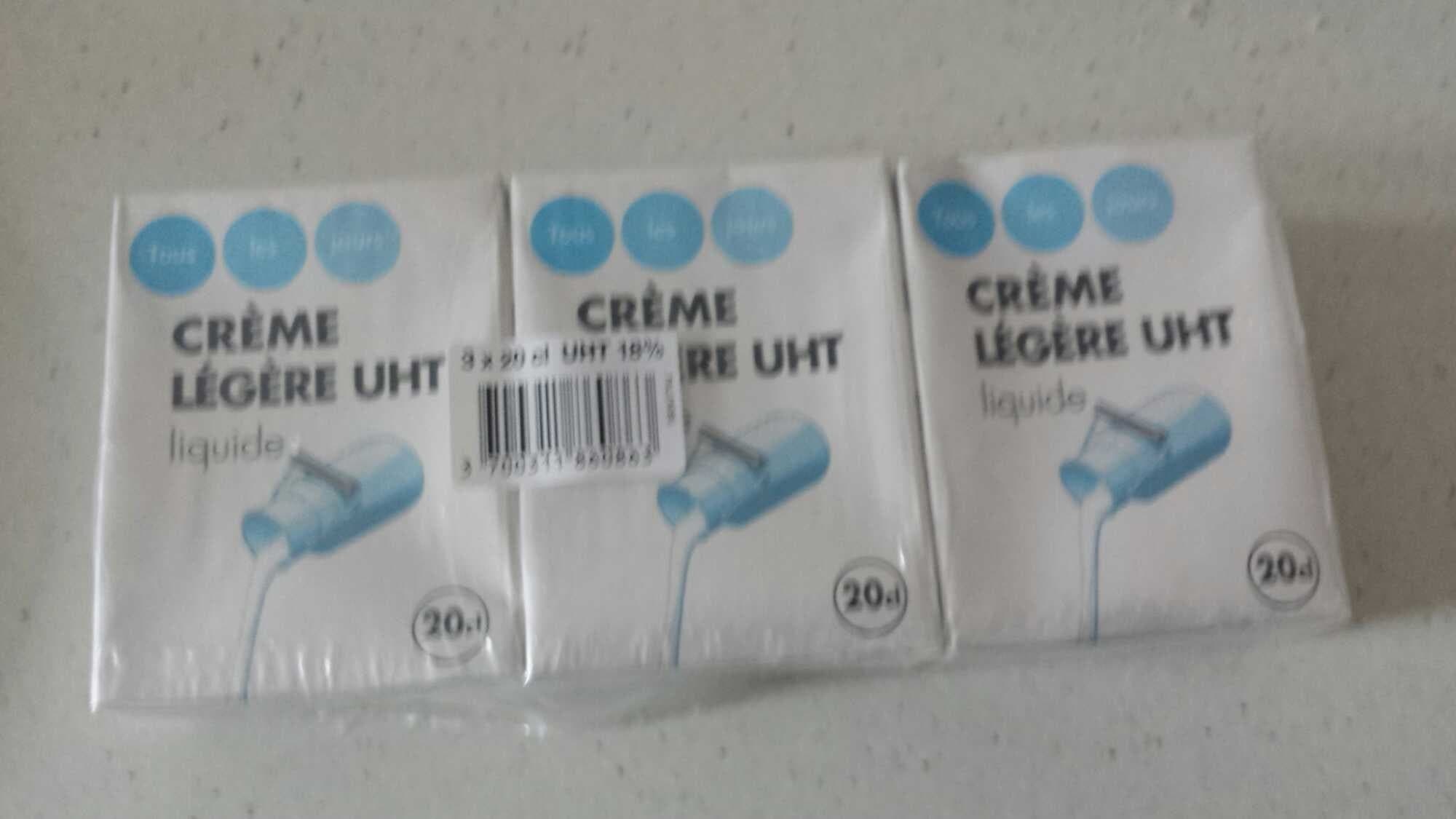TLJ Crème Légère UHT liquide packshot