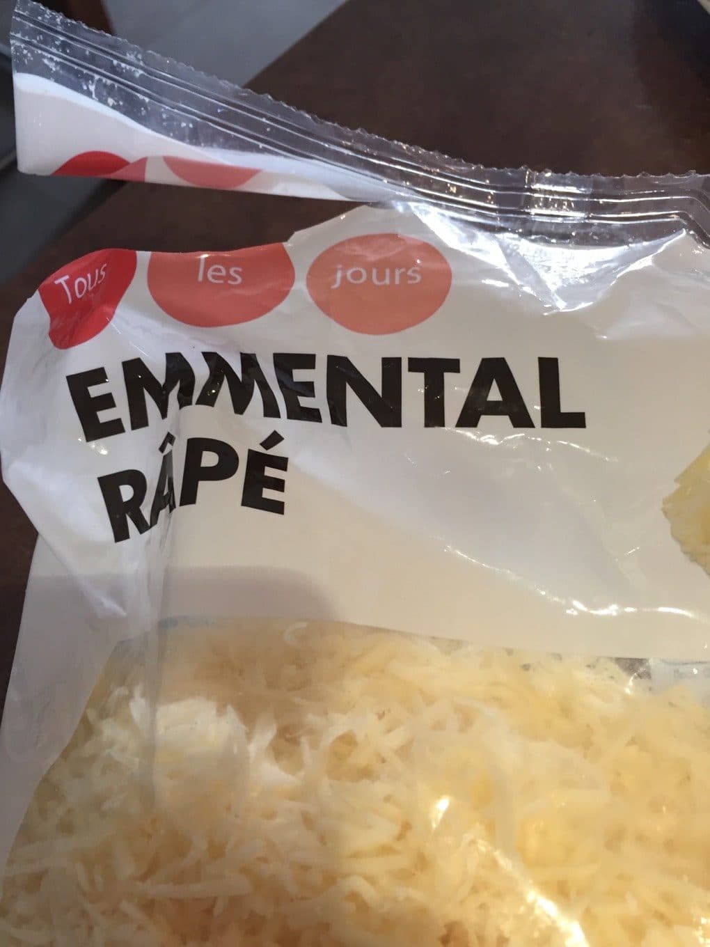 TLJ Emmental râpé packshot