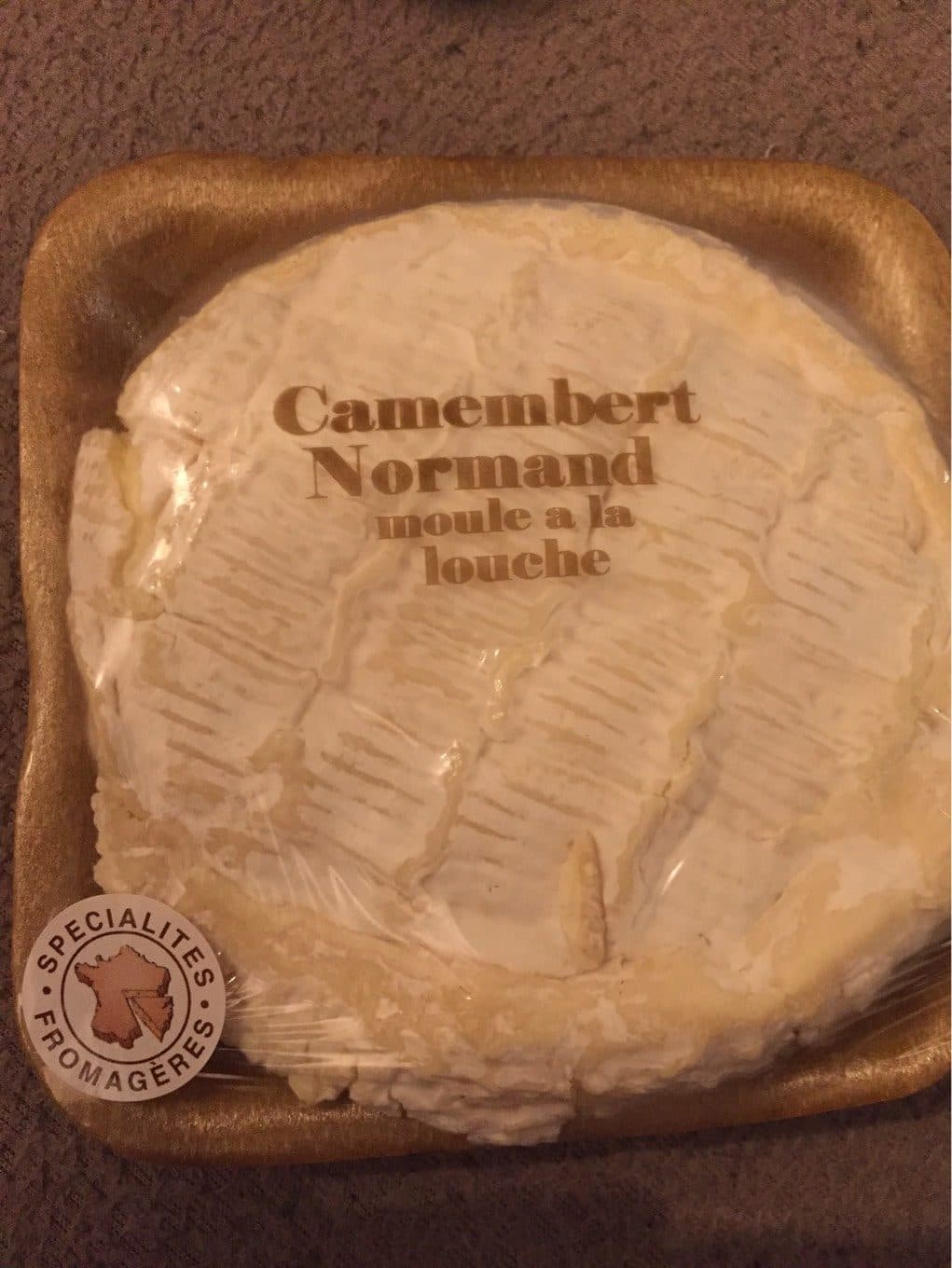 Spécialités Fromagères Camembert Normand packshot