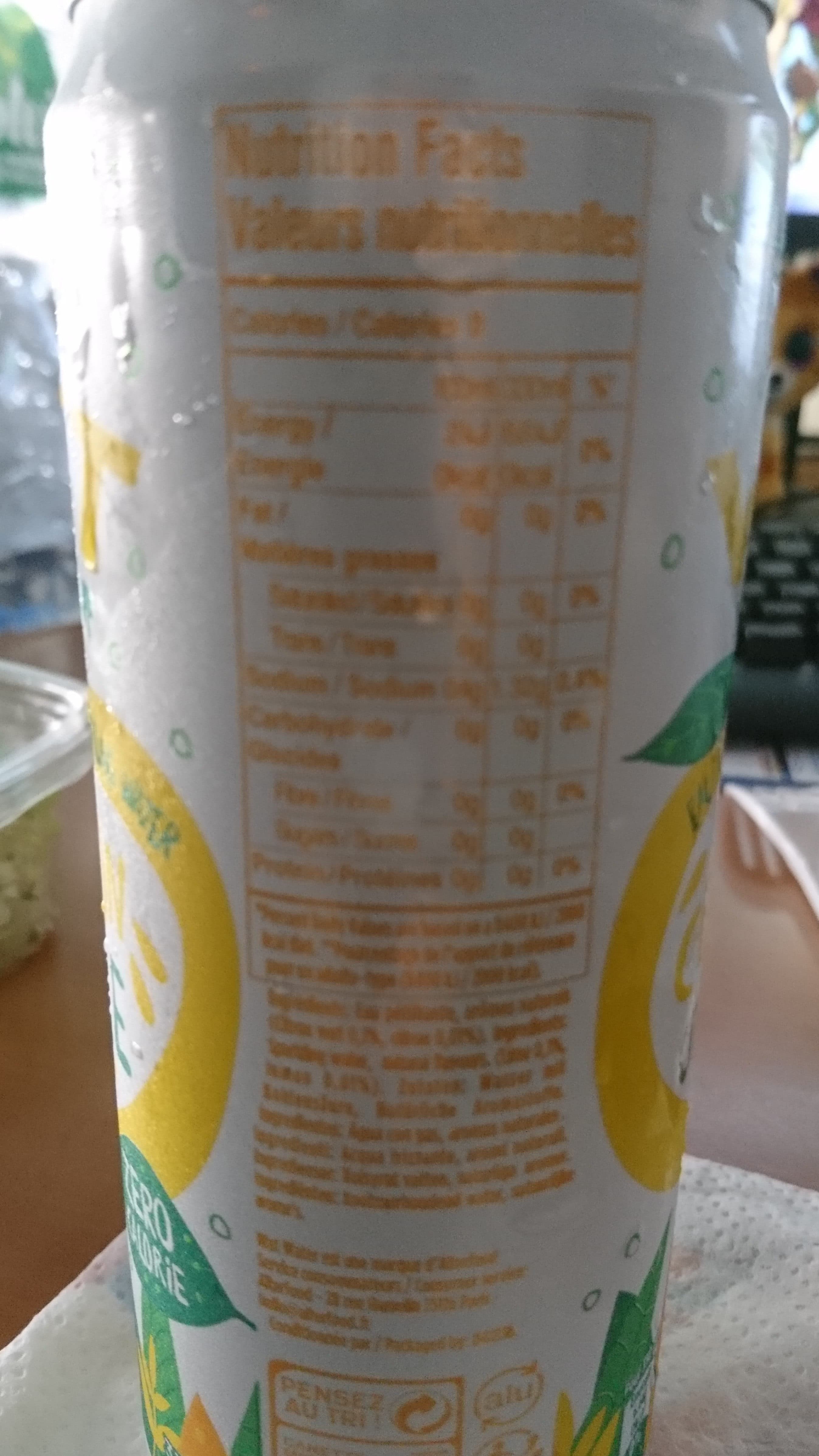Open Food Facts Wat water citron citron vert packshot