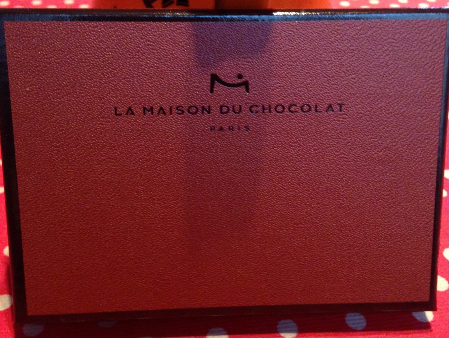 La Maison du Chocolat Coffret Maison Noir et Lait packshot