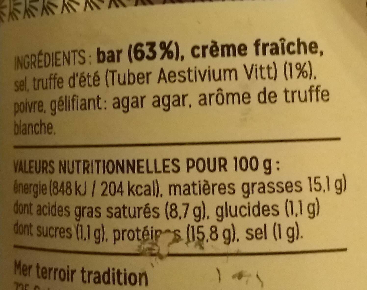 Poisson d'Ouest Rillettes bar à la truffe packshot