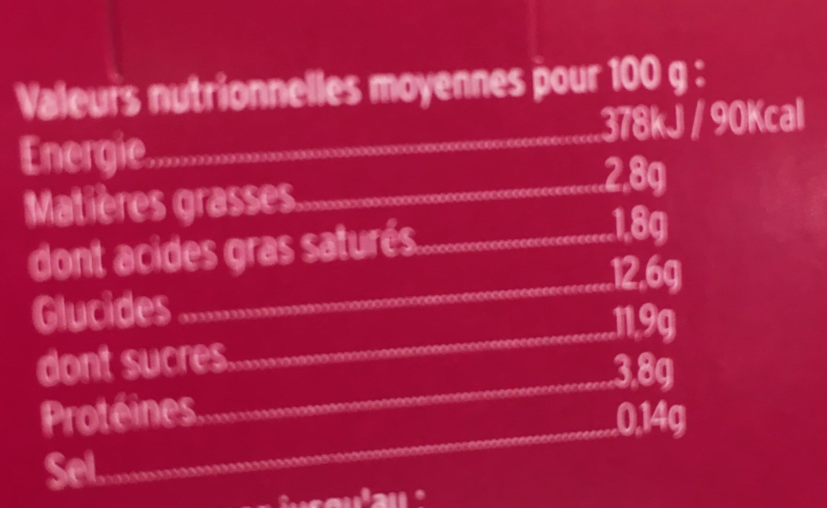 Monbertille Yaourt brassé sur lit de framboises packshot