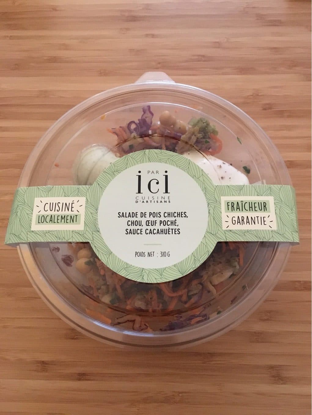 Paricicuisind Salade de pois chiches, chou, oeuf poché, sauce cacahuètes packshot