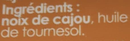Brut de coques Noix de cajou packshot