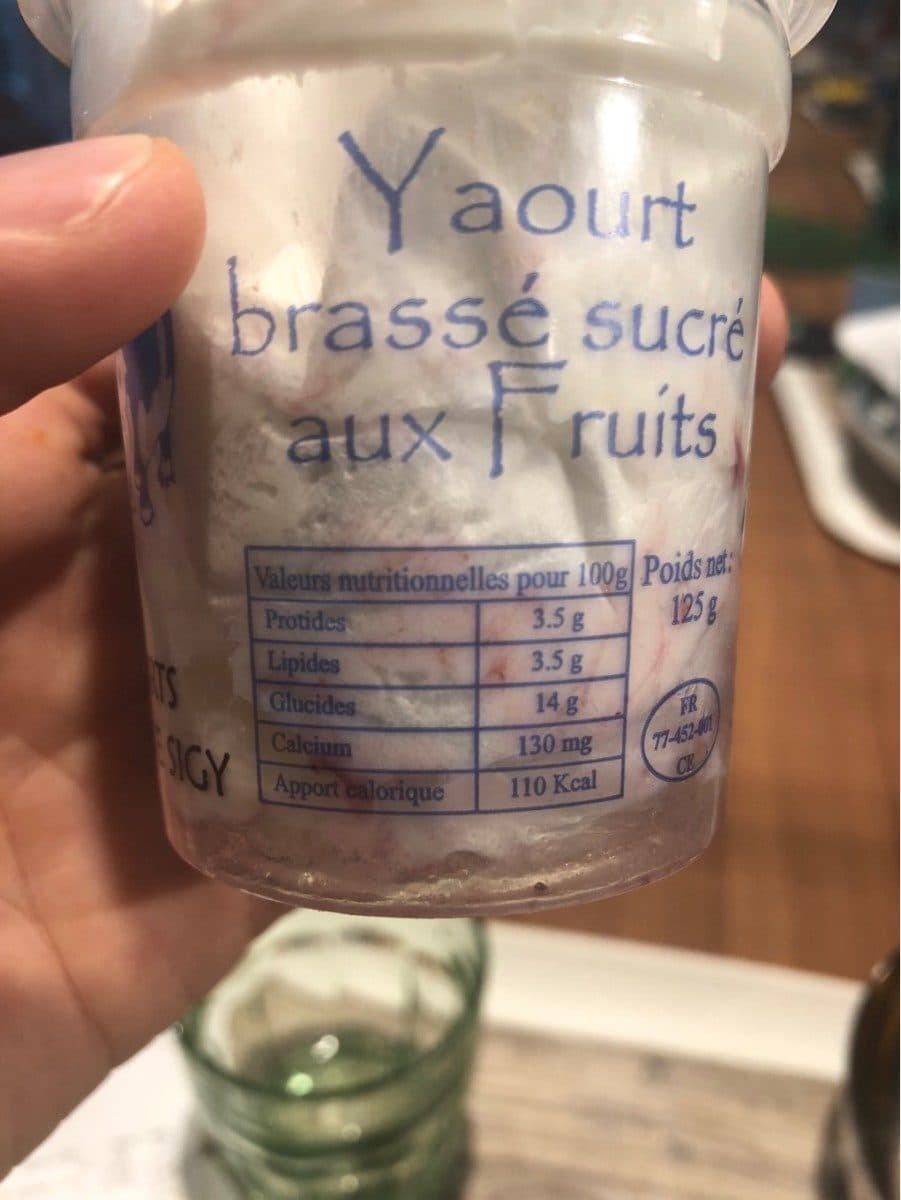 Yaourts de Sigy Yaourt brassé sucré aux Fruits packshot