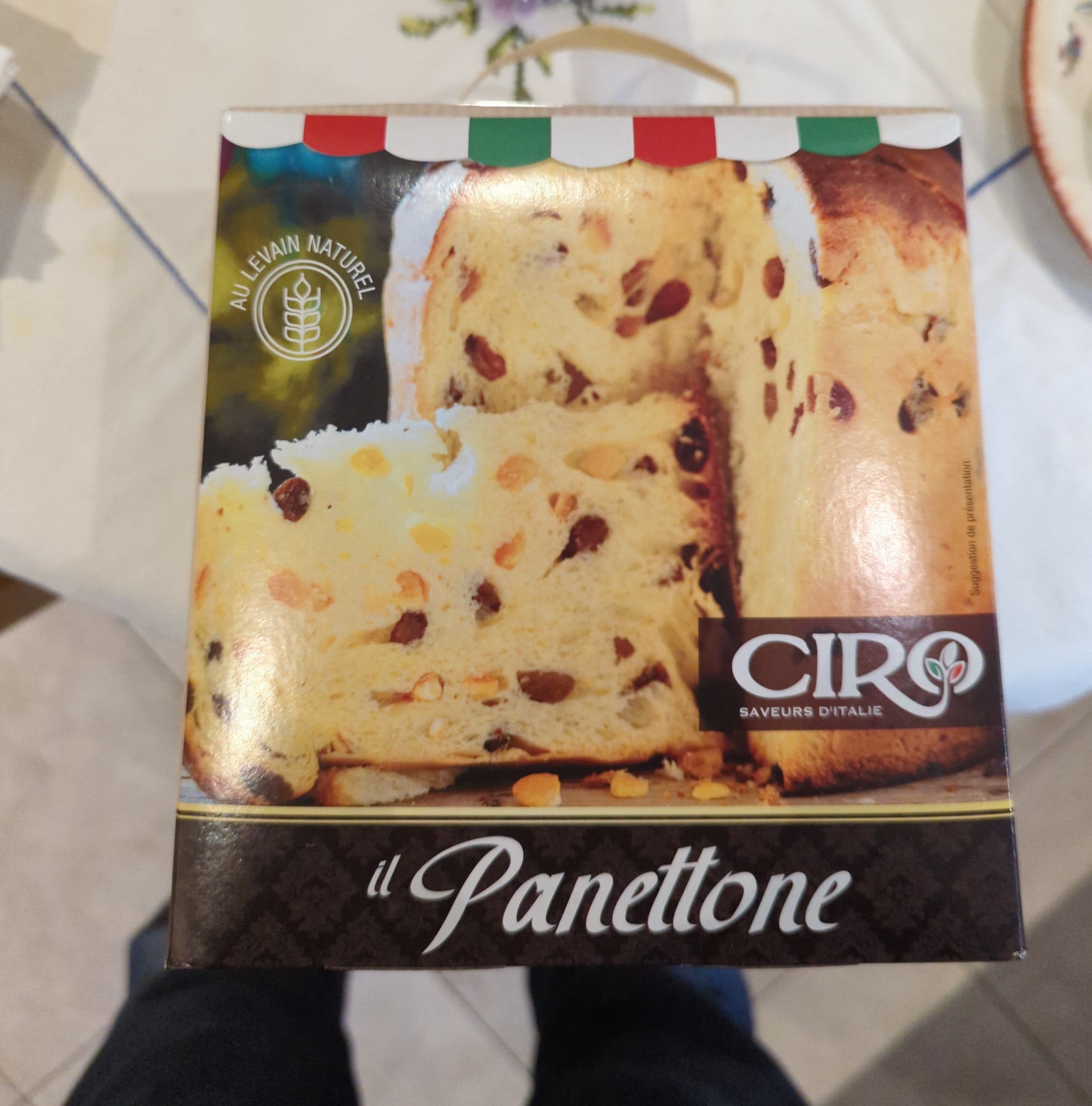Ciro Panettone packshot