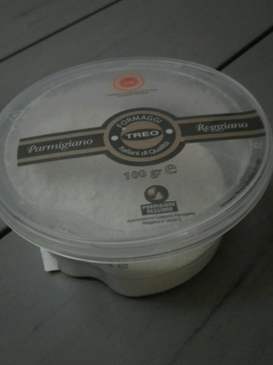 Treo Parmigiano Reggiano AOP packshot