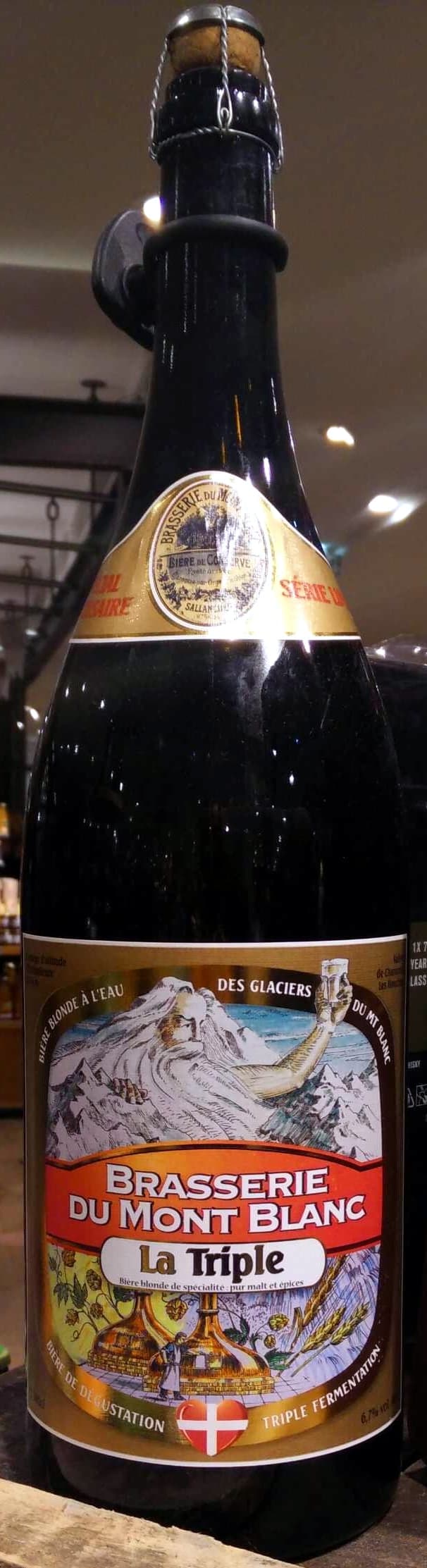 Brasserie du Mont Blanc La Triple packshot