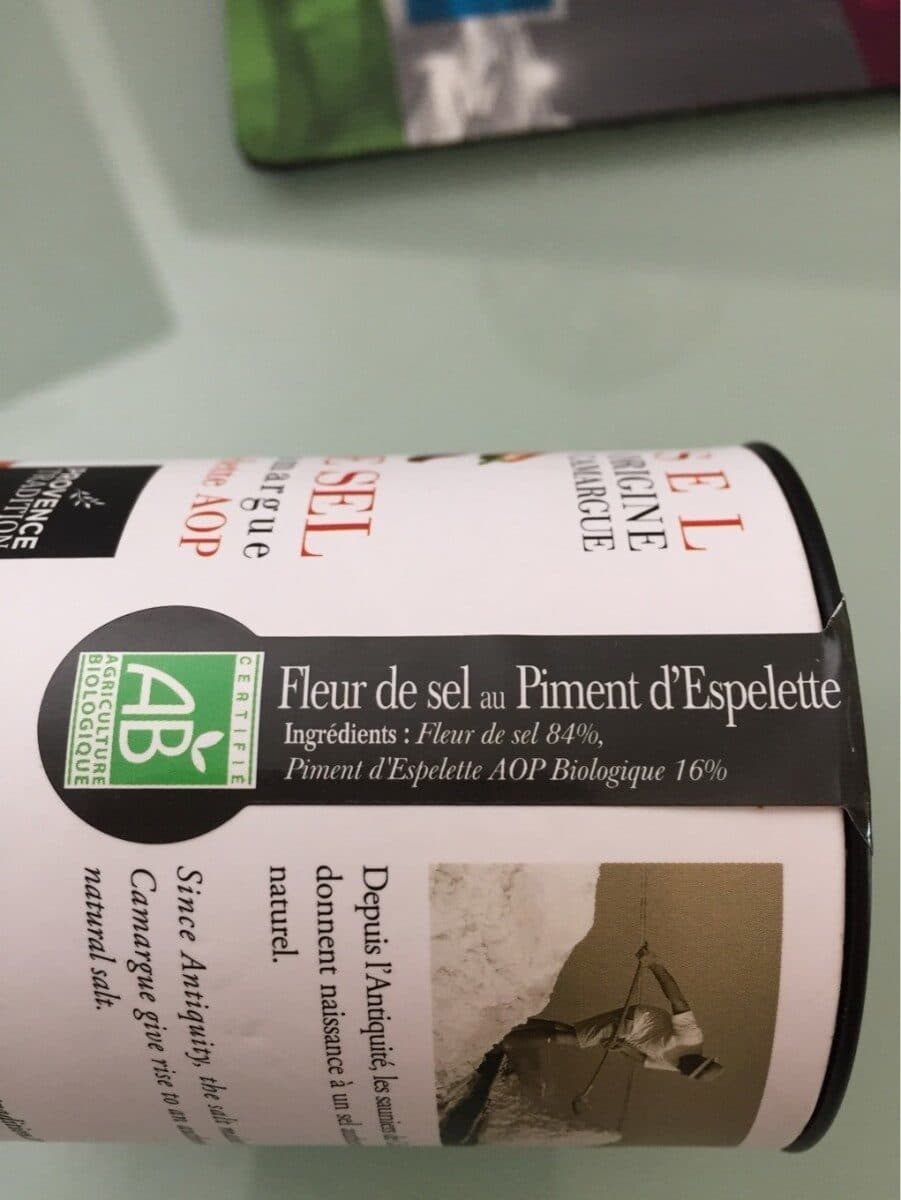 Provence Tradition Fleur de sel de Camargue au piment d’Espelette AOP packshot
