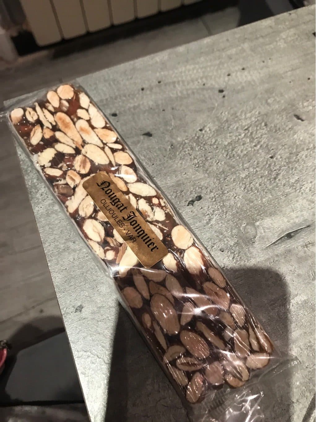 Nougat jonquier Barre Nougat Noir Souple packshot