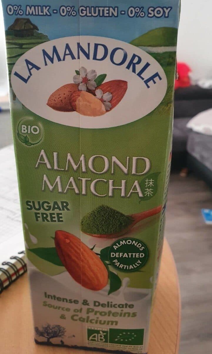 La mandorle Almond Matcha packshot
