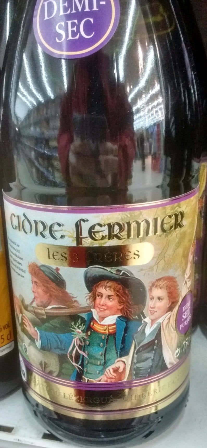 Château de Lézergué Cidre Fermier Les 3 Frères - Demi-Sec (4%) packshot