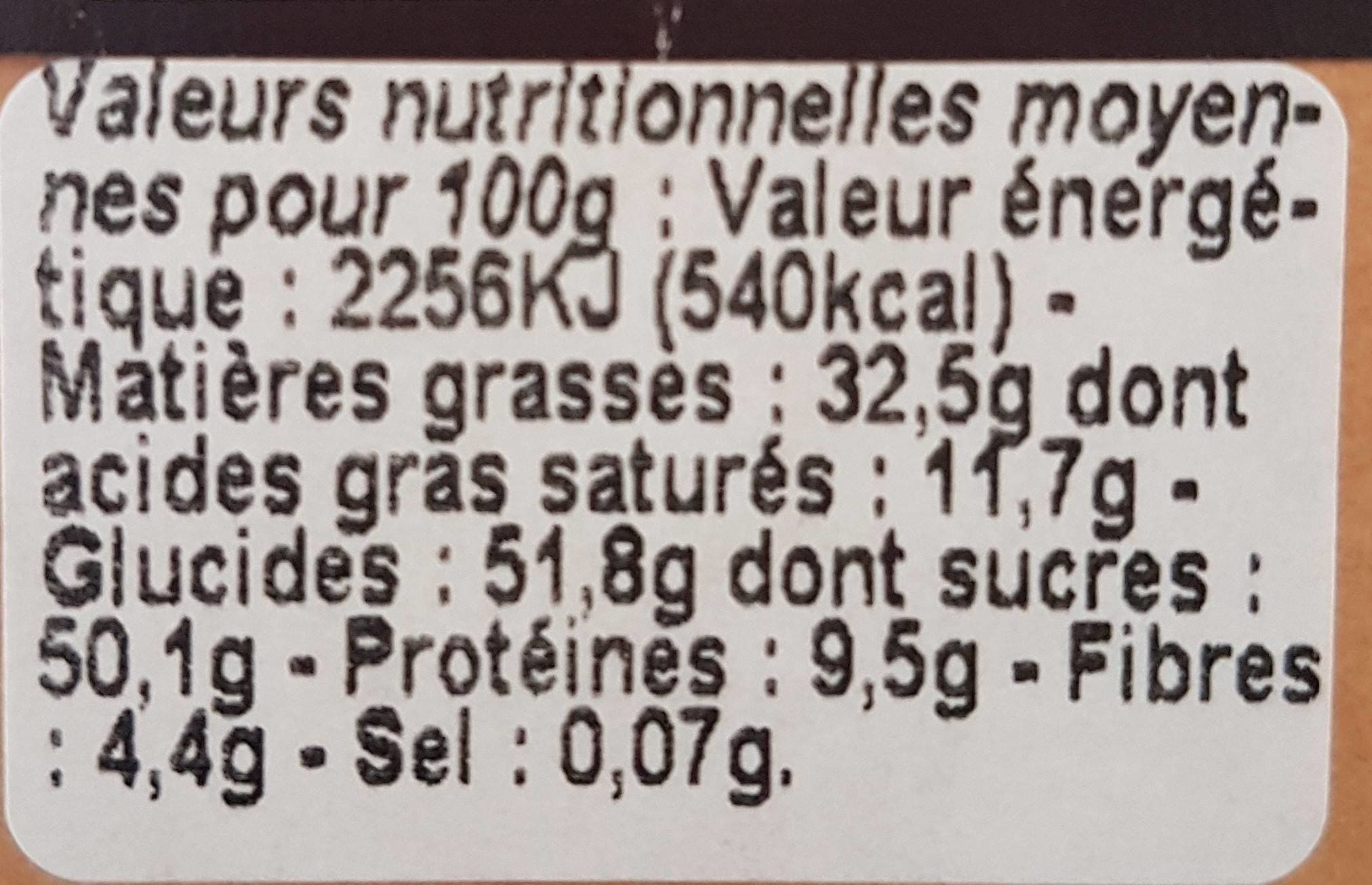 Domaine Des Volcans Amandes grillees chocolat au lait packshot