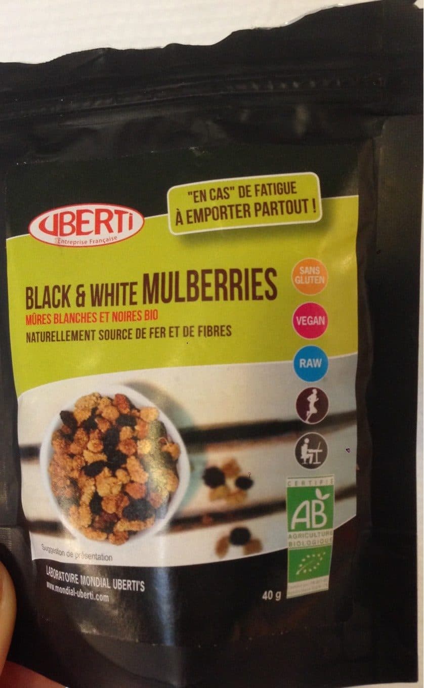 Uberty Black & white mulberries packshot