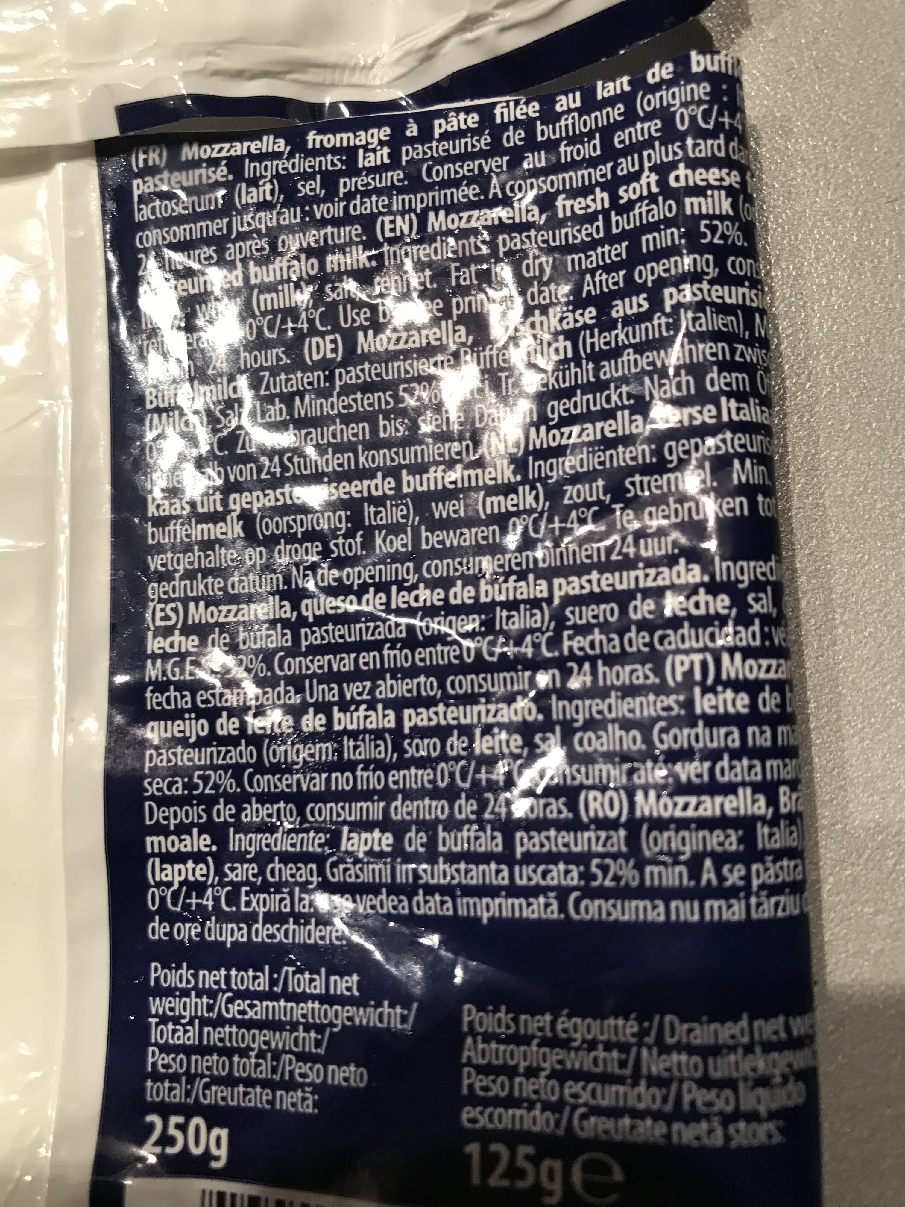 Casa Azzurra Mozzarella di latte di Bufala packshot