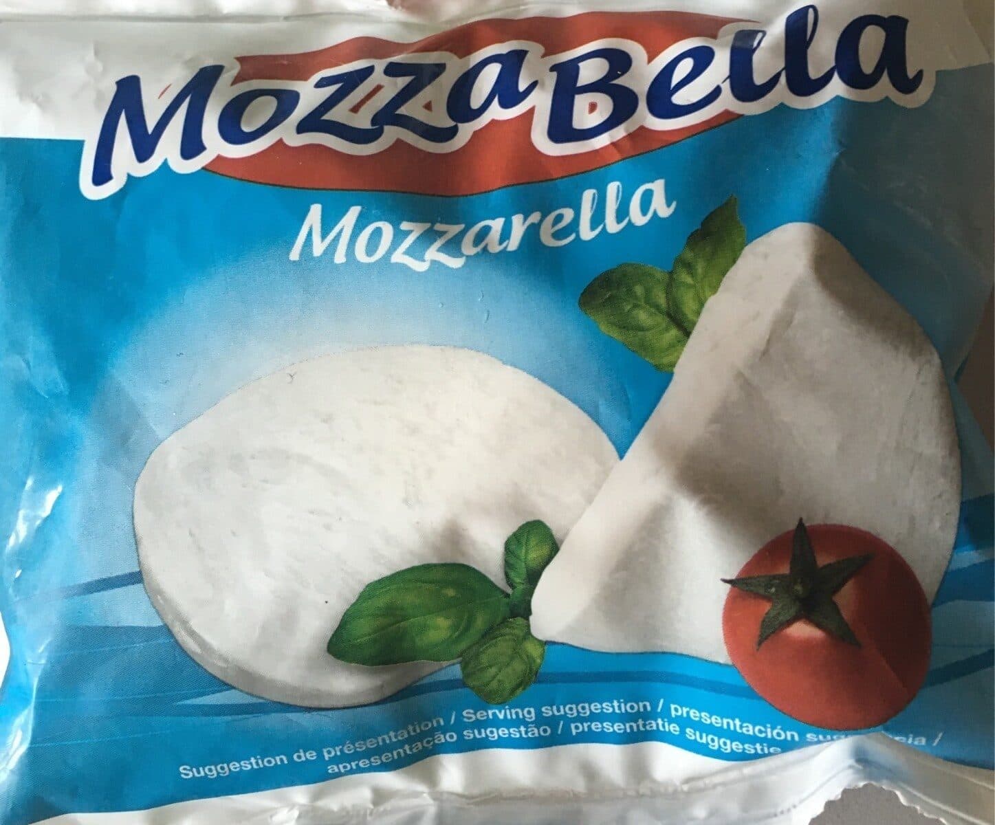 MozzaBella Boule Mozzarella packshot